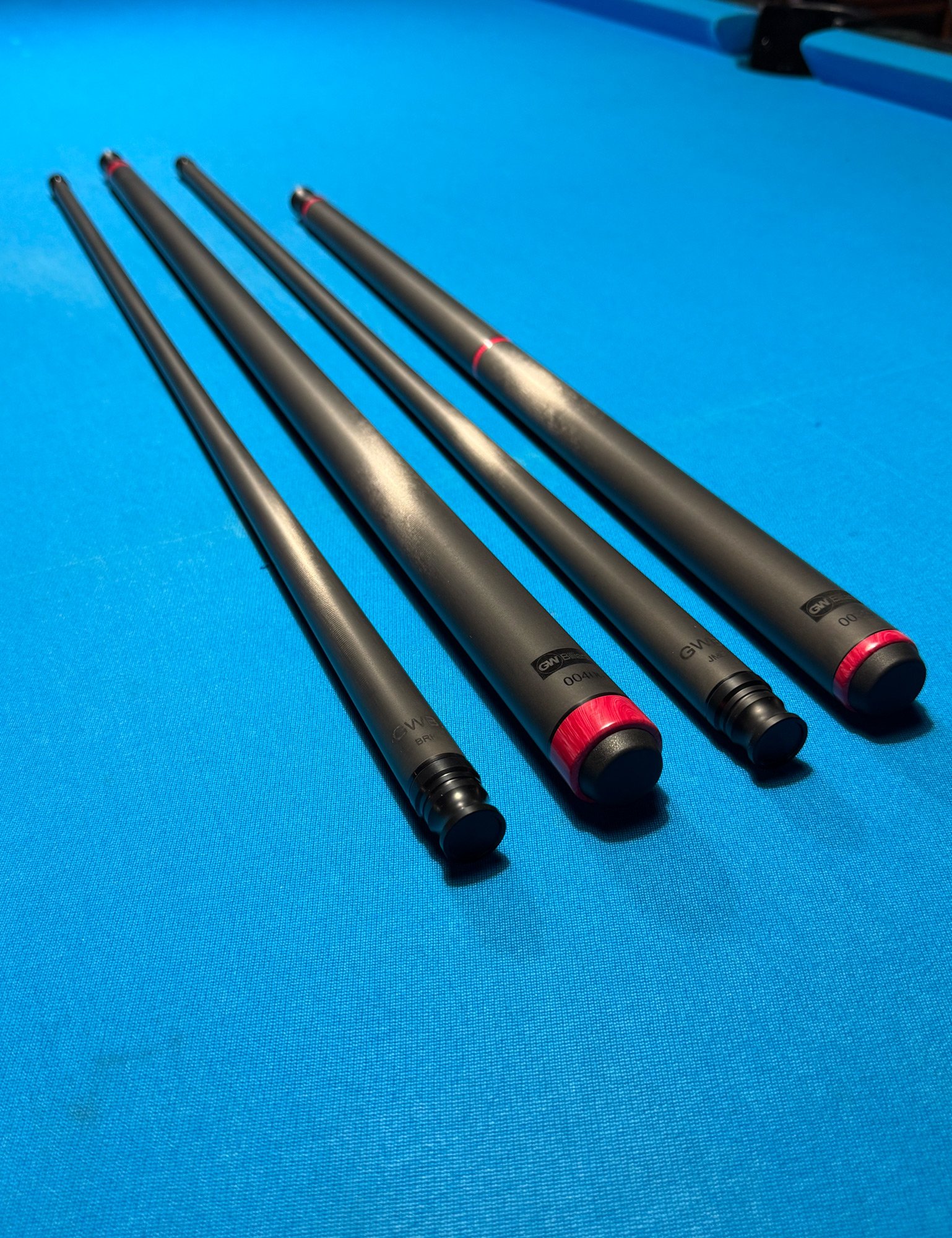 GWB® Xentre Full Carbon Playing Cue